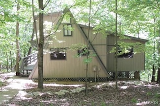 1703 Wynnbrook Woods Dr, Wright City, MO 63390