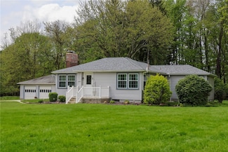 1069 N Keel Ridge Rd, Hermitage, PA 16148