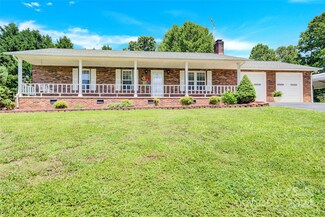 2360 Country Hollow Rd, Conover, NC 28613