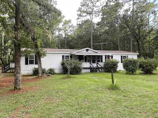 69 Quail Ct, Crawfordville, FL 32327