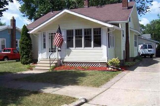 121 Simpson Ave, Elkhart, IN 46516