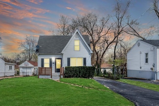 6136 Jackson Ave, Saint Louis, MO 63134