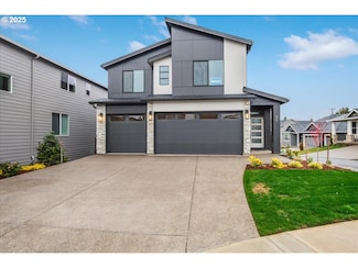 629 SW 49th Dr, Gresham, OR 97080