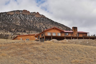 85 the Way Rd W, Cody, WY 82414