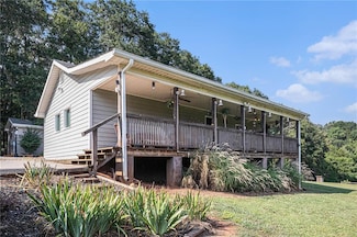 745 Moon Bridge Rd, Winder, GA 30680