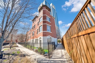 324 E 17th St Unit 324, Chicago, IL 60616