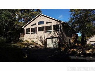 3753 Briarwood Ave, Saint Paul, MN 55115