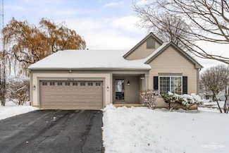 3018 Coastal Dr, Aurora, IL 60503