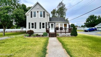 1948 Ferguson St, Schenectady, NY 12303