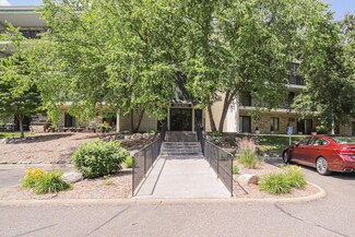 10521 Cedar Lake Rd Unit 208, Minnetonka, MN 55305