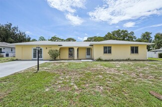 7338 Uranus Dr, Sarasota, FL 34243
