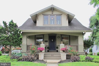 262 E Areba Ave, Hershey, PA 17033