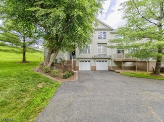 45 Loft Dr Unit 45, Martinsville, NJ 08836
