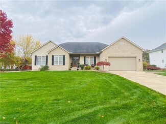 257 Country Club Dr SE, Warren, OH 44484