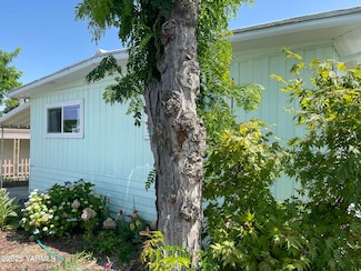 8301 Tieton Dr Unit 96, Yakima, WA 98908