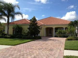 8485 Deimille Ct, Naples, FL 34114