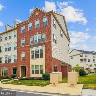 4881 Hiteshow Dr, Frederick, MD 21703