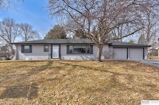 1148 S 93rd Ave, Omaha, NE 68124