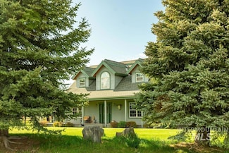 101 Quail Ridge Dr, Shoshone, ID 83352