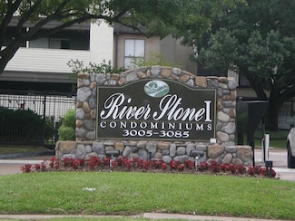 3035 Walnut Bend Ln Unit 35, Houston, TX 77042