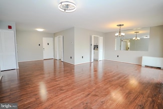 3737 Clarks Ln, Baltimore, MD 21215