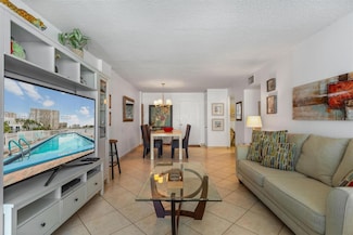 1913 S Ocean Dr Unit 316, Hallandale Beach, FL 33009
