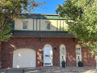 214 Castillian Blvd, Hays, KS 67601