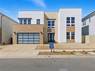 27618 Juniper Ln, Valencia, CA 91381
