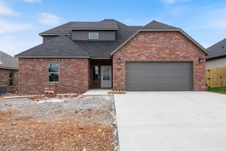 7005 SW High Meadow Blvd, Bentonville, AR 72712