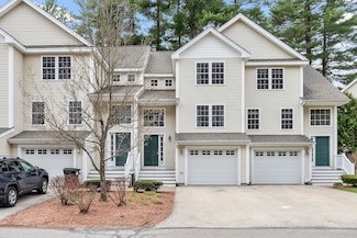 68 Barrington Ave, Nashua, NH 03062