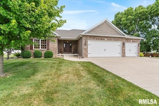 2100 W Road Dr, Springfield, IL 62711