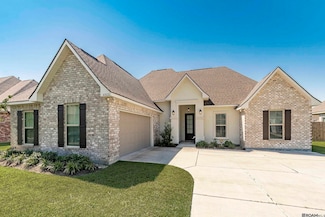 4583 Bayou Plantation Dr, Addis, LA 70710