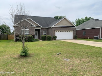 217 Witherspoon Ct, Warner Robins, GA 31088