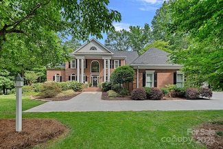 1317 Longleaf Ct, Matthews, NC 28104