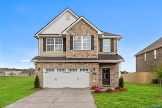 233 Irish Hill Dr, Meridianville, AL 35759