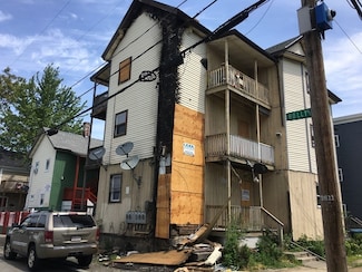 11 Daisy St, Lawrence, MA 01841