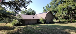 214 Whispering Oaks St, Tom Bean, TX 75491