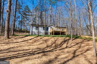 196 Twin Mountain Lake Cir, Talking Rock, GA 30175