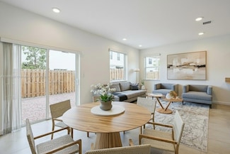 12845 NW 24th Ave, Miami, FL 33167