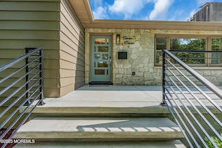 711 Raymere Ave, Interlaken, NJ 07712