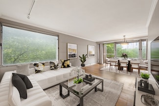 180 Park Row Unit 5B, New York, NY 10038