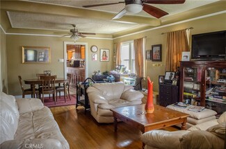 1336 W 61st St, Los Angeles, CA 90044
