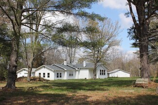 22105 State Highway Ab, Ava, MO 65608