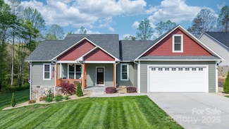 3115 Richard St, Morganton, NC 28655