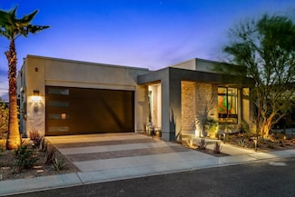 702 Fountain Dr, Palm Springs, CA 92262