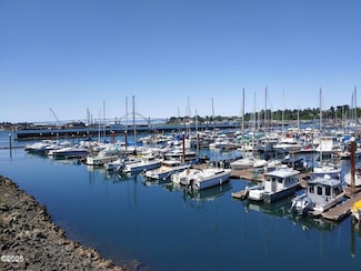 1000 SE Bay Blvd Unit M48, Newport, OR 97365