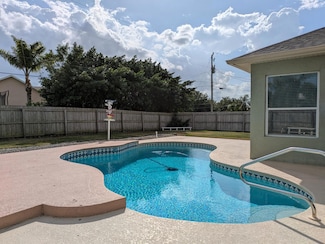 302 SW Log Dr, Port Saint Lucie, FL 34953