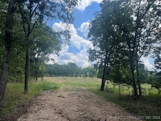 78783 S 4652 Rd, Stilwell, OK 74960