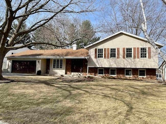 2502 Galahad Way, Janesville, WI 53548