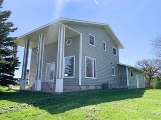19277 850th Ave, Sacred Heart, MN 56285